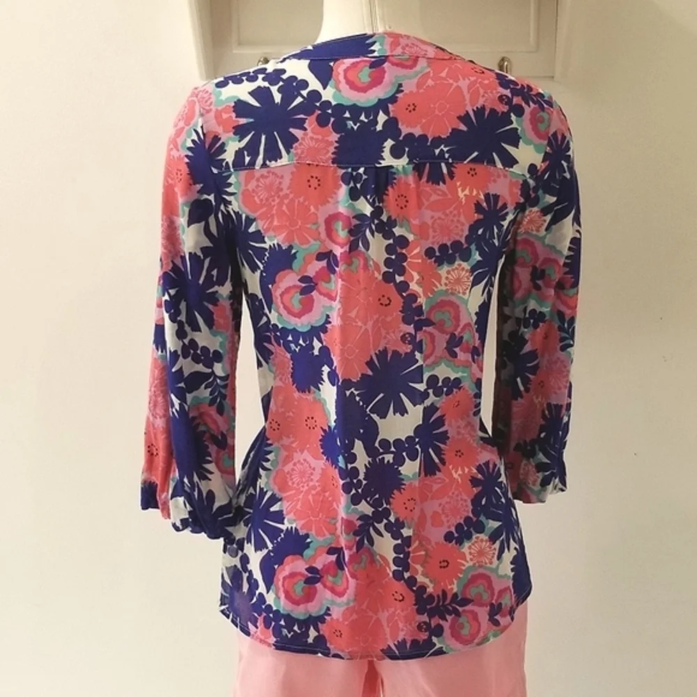 Lilly Pulitzer Lightweight Pink & Blue Floral Tunic Top Sz XS-S - Picture 2 of 11